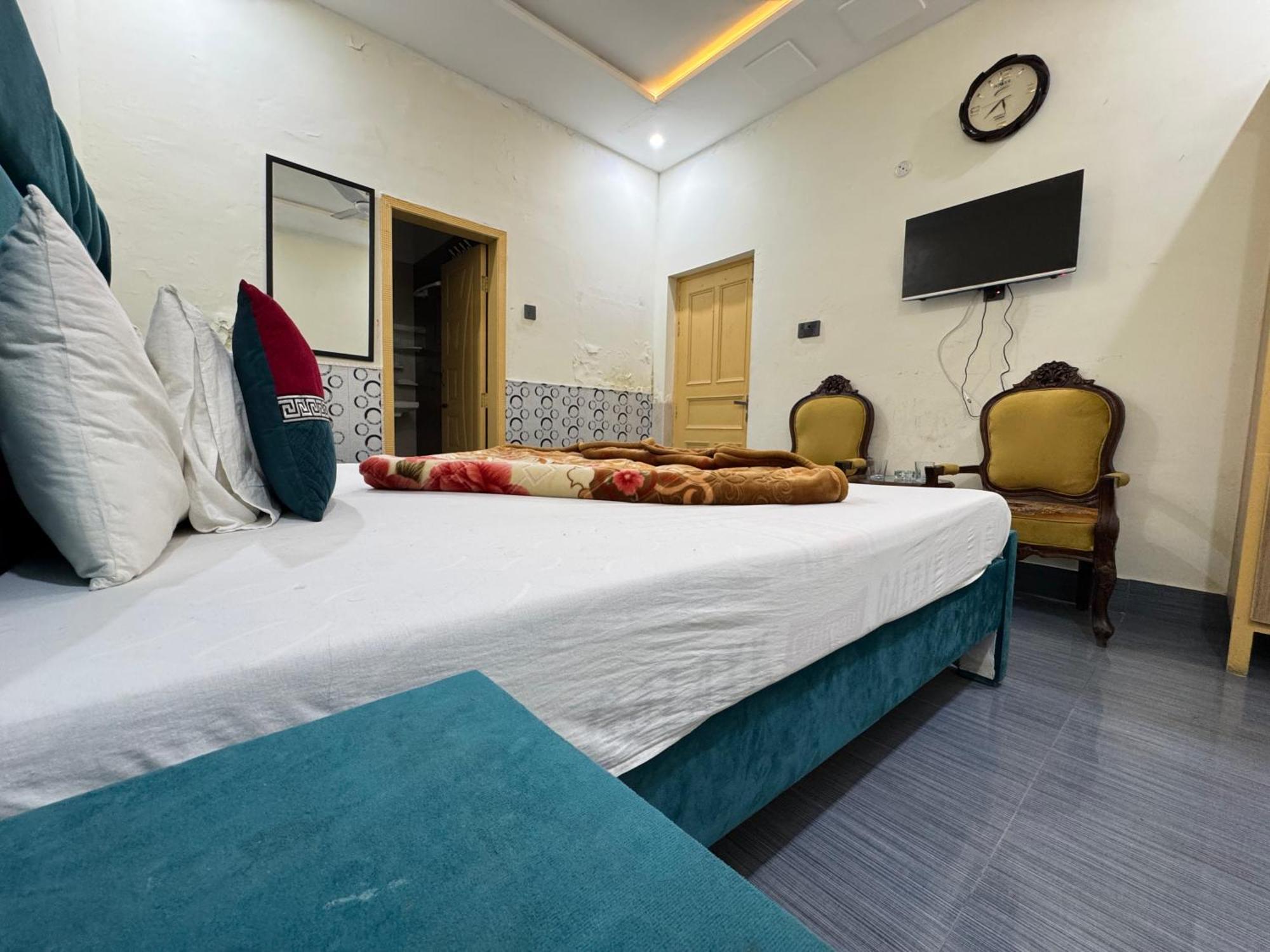 Royal Executive Residency Hotel Islamabad Eksteriør billede